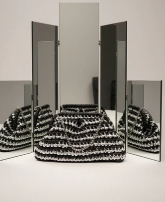 ZD Small Razzle Dazzle Clutch in Silver & Black-Double Tone