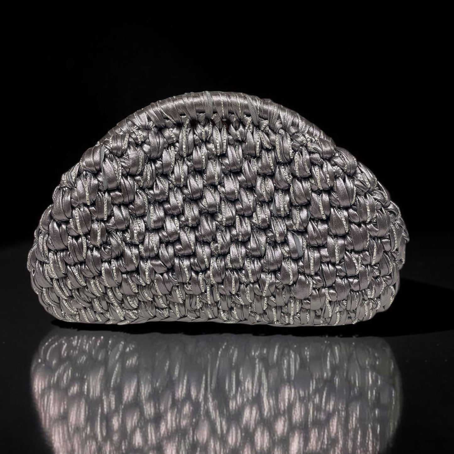 ZD Lumière Dome Silver Clutch